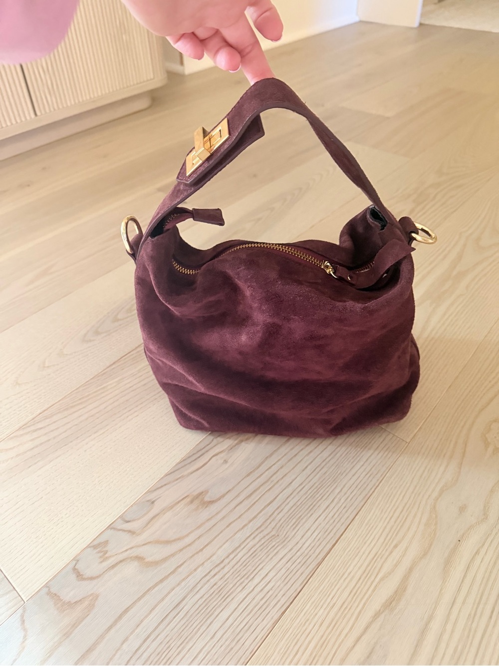 VIOLA CASTELLANI SMALL FOLDED HANDLE SATCHEL BURGUNDY SUEDE - Picture 2 of 13